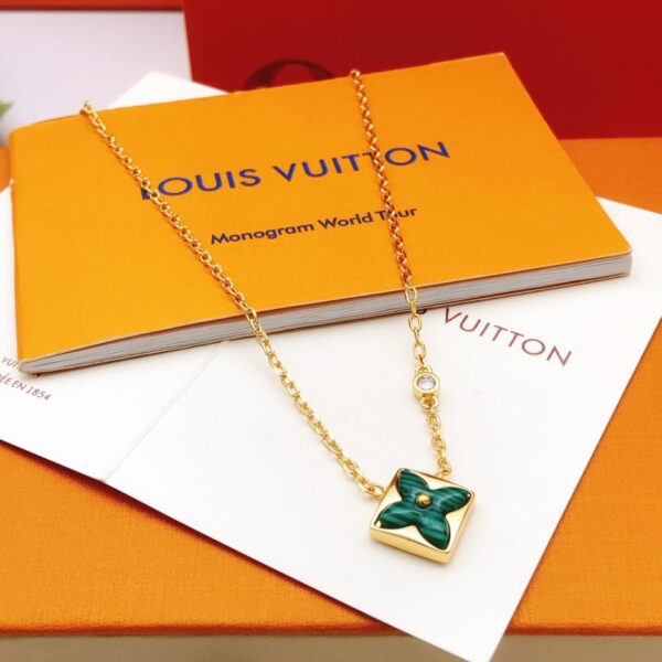 réplica,joyas,joyería,1:1,replica,fake,lujo,barato Louuis Vuitton último collar de nácar verde (A777)