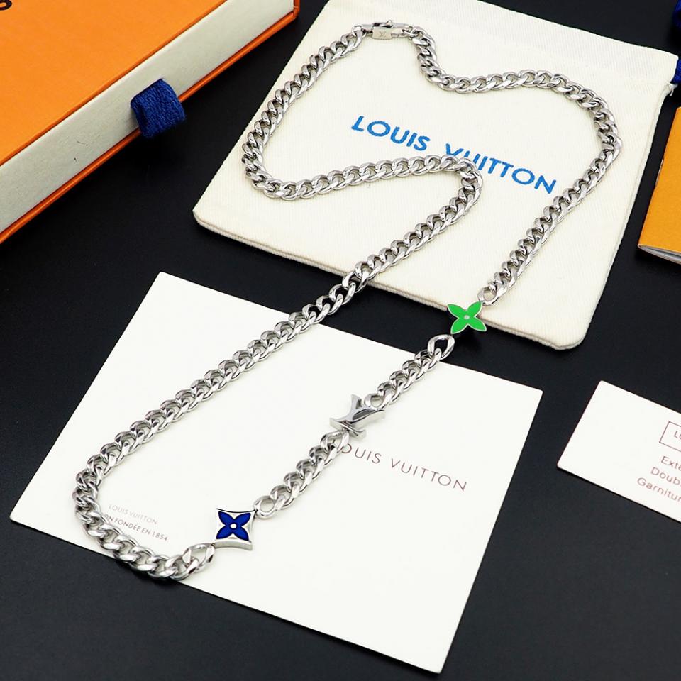 réplica,joyas,joyería,1:1,replica,fake,lujo,barato réplica,joyas,joyería,1:1,replica,fake,lujo,barato Collar Louuis Vuitton Monogram Row(5338)