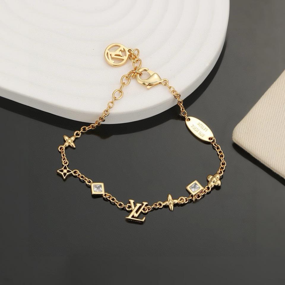 réplica,joyas,joyería,1:1,replica,fake,lujo,barato réplica,joyas,joyería,1:1,replica,fake,lujo,barato Pulsera con letras Louis Vuitton(6544)