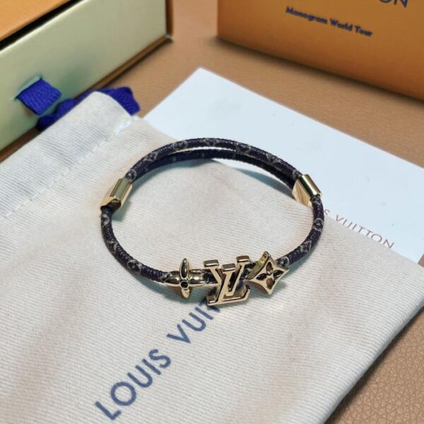 réplica,joyas,joyería,1:1,replica,fake,lujo,barato Pulsera Louuis Vuitton con tachuelas(1FD1)