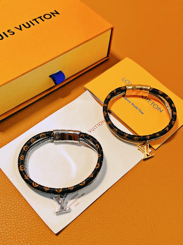 réplica,joyas,joyería,1:1,replica,fake,lujo,barato réplica,joyas,joyería,1:1,replica,fake,lujo,barato Pulsera en forma de remolino con monograma de Louis Vuitton (D55A)