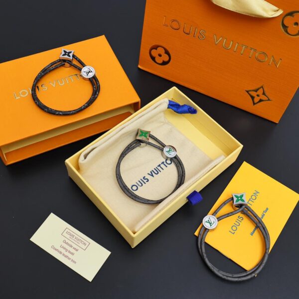 réplica,joyas,joyería,1:1,replica,fake,lujo,barato Serie de pulseras con hebilla de cuero con flores negras de Louis Vuitton (63EF)