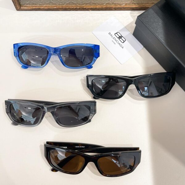 réplica,joyas,joyería,1:1,replica,fake,lujo,barato Gafas de sol PRADA de primera calidad original MODELPR 113YS