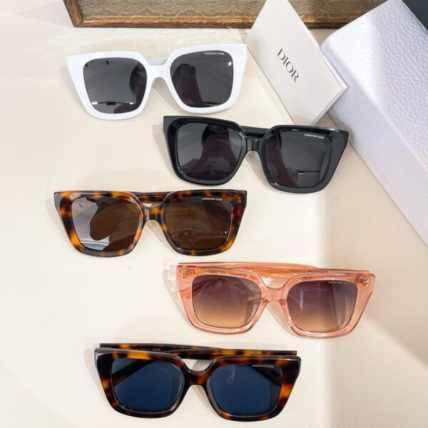 réplica,joyas,joyería,1:1,replica,fake,lujo,barato Gafas de sol DIOR de primera calidad original MODELO DioMidnight S1I