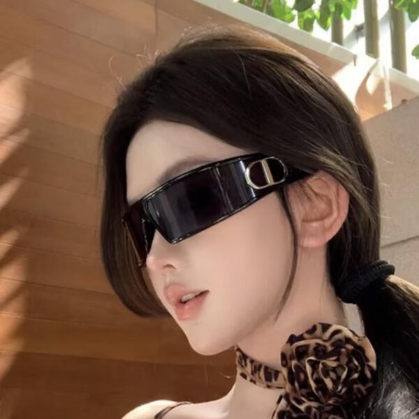 réplica,joyas,joyería,1:1,replica,fake,lujo,barato Dior invierno 25CD gafas de sol con diadema MOD VeryDiorM1U