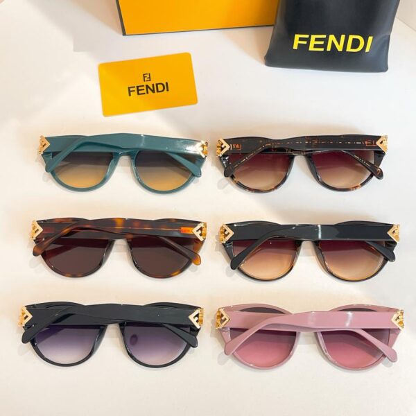 réplica,joyas,joyería,1:1,replica,fake,lujo,barato Gafas de sol VERSACE de máxima calidad original MODELO VE T75