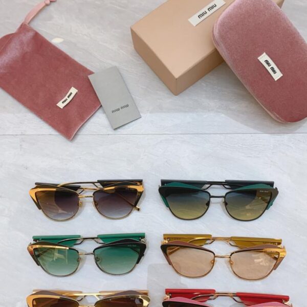 réplica,joyas,joyería,1:1,replica,fake,lujo,barato MIU MIU nuevas gafas de sol MODELOSMU 136AV