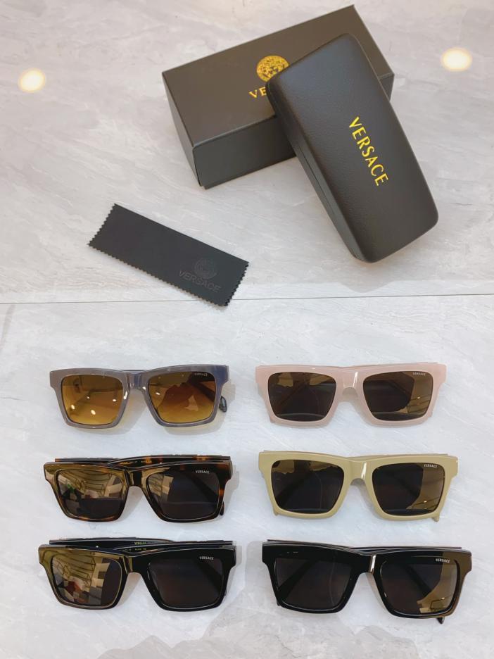 réplica,joyas,joyería,1:1,replica,fake,lujo,barato réplica,joyas,joyería,1:1,replica,fake,lujo,barato VERSACE nuevas gafas de sol. MODELO 4445
