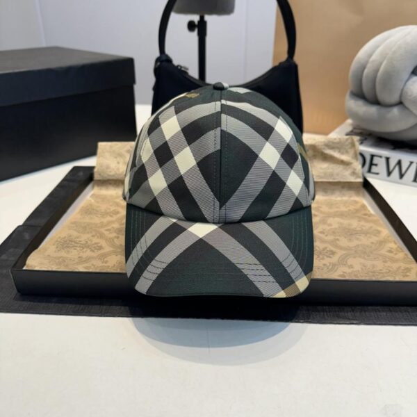 réplica,joyas,joyería,1:1,replica,fake,lujo,barato Gorra de béisbol original de Burberry (CF99)