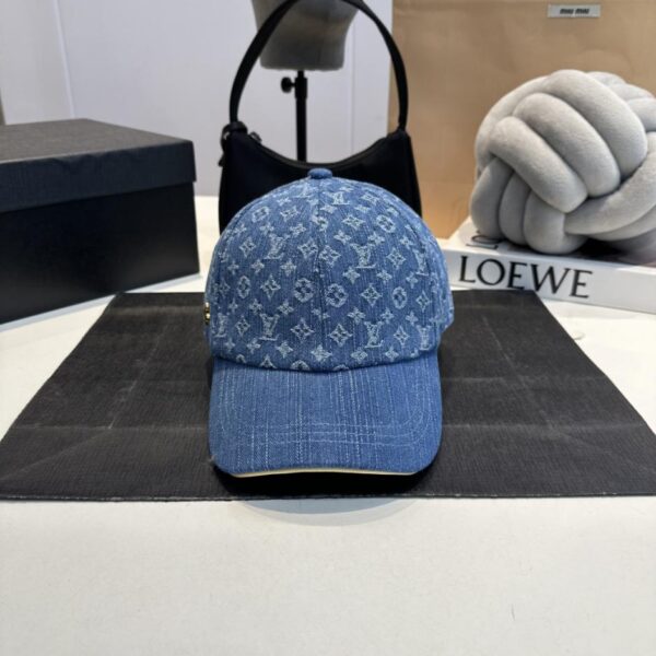 réplica,joyas,joyería,1:1,replica,fake,lujo,barato Nueva gorra de béisbol original de Louis Vuitton, jacquard denim Louis Vuitton (8D35)