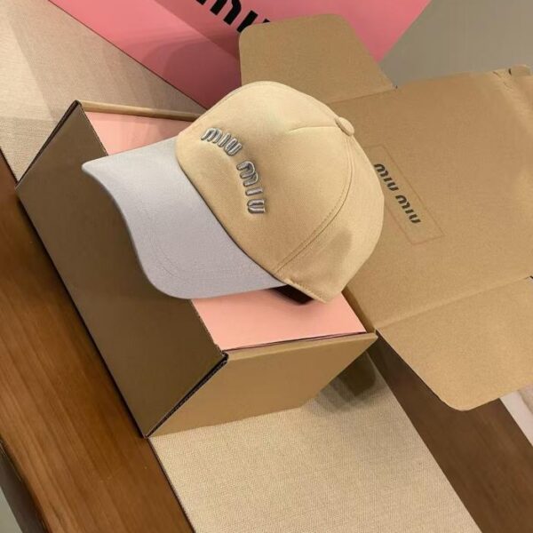 réplica,joyas,joyería,1:1,replica,fake,lujo,barato Gorra de béisbol Miu Miu (681F)