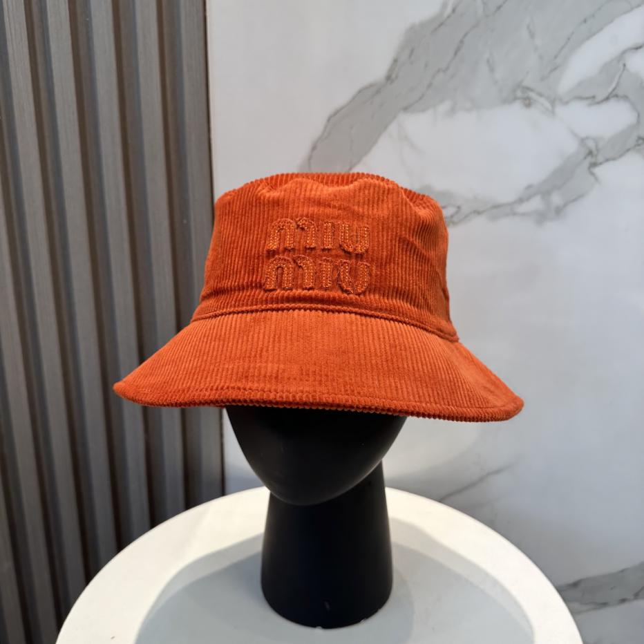 réplica,joyas,joyería,1:1,replica,fake,lujo,barato réplica,joyas,joyería,1:1,replica,fake,lujo,barato Miu Miu limitada nueva gorra de béisbol/gorro de pana, el mismo estilo para hombres y mujeres