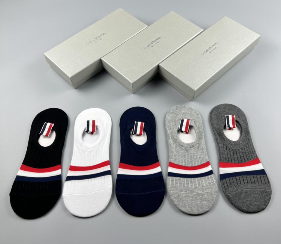 réplica,joyas,joyería,1:1,replica,fake,lujo,barato réplica,joyas,joyería,1:1,replica,fake,lujo,barato THOM BROWNE (TB) calidad de algodón puro de moda, cómodo y transpirable, 5 pares en una caja (29DF)