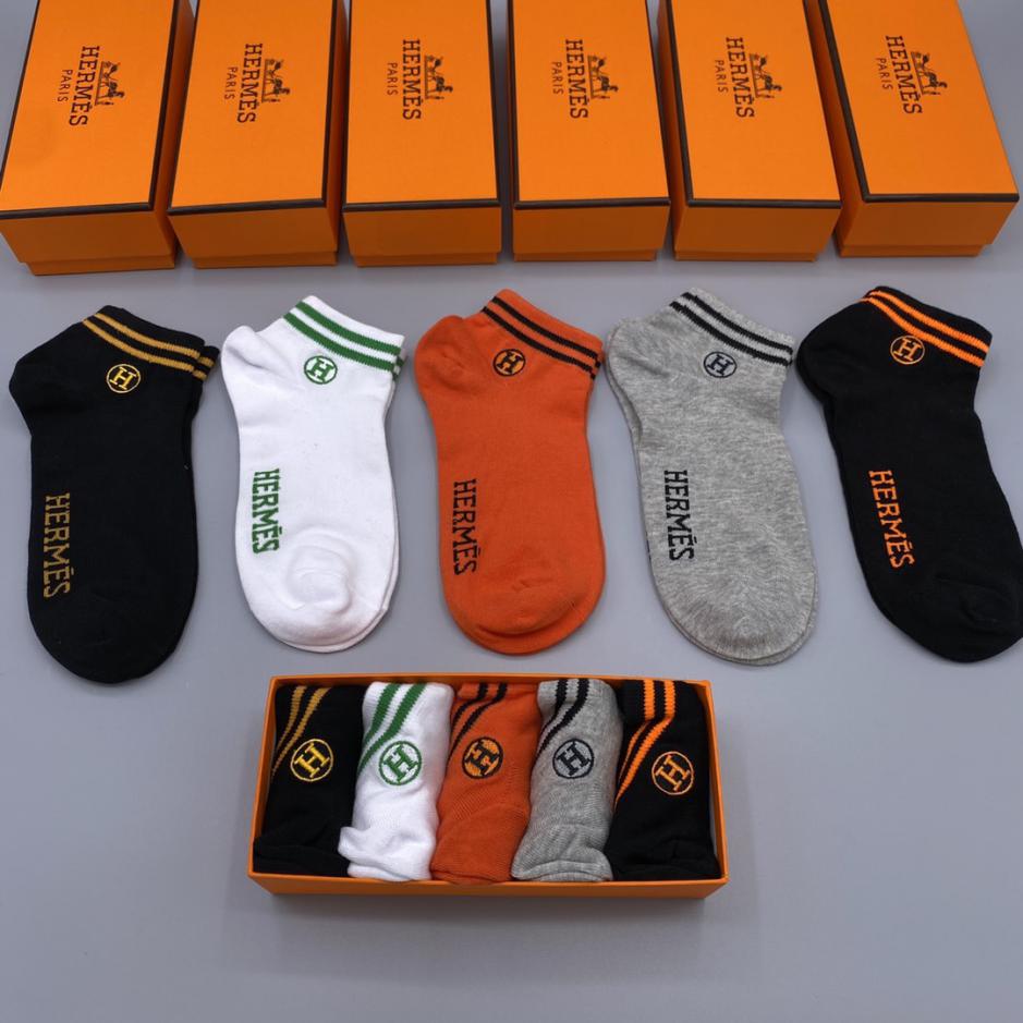 réplica,joyas,joyería,1:1,replica,fake,lujo,barato réplica,joyas,joyería,1:1,replica,fake,lujo,barato Calcetines Hermès, versátiles, antibacterianos, absorbentes del sudor y desodorantes, cinco pares en caja (8402)