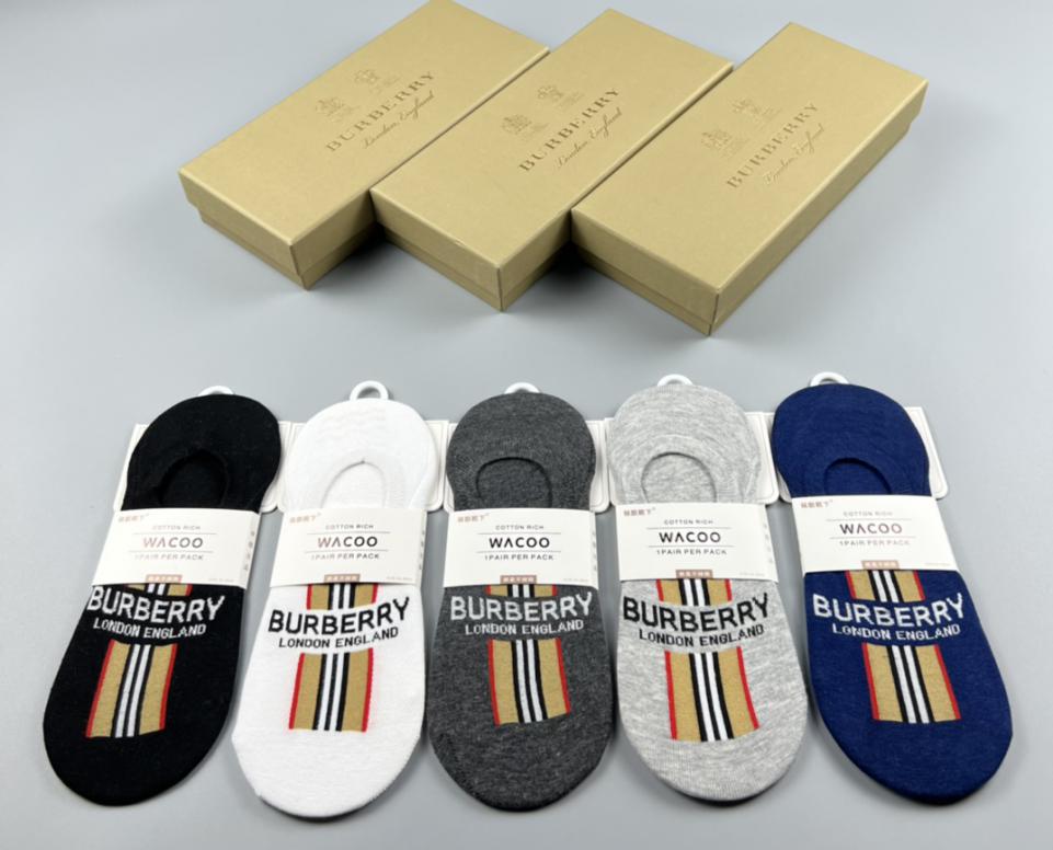 réplica,joyas,joyería,1:1,replica,fake,lujo,barato réplica,joyas,joyería,1:1,replica,fake,lujo,barato Nuevos calcetines invisibles de verano de Burberry, calidad de algodón puro, densidad de 200 agujas, fuerte absorción del sudor, 5 pares en una caja (91F1)