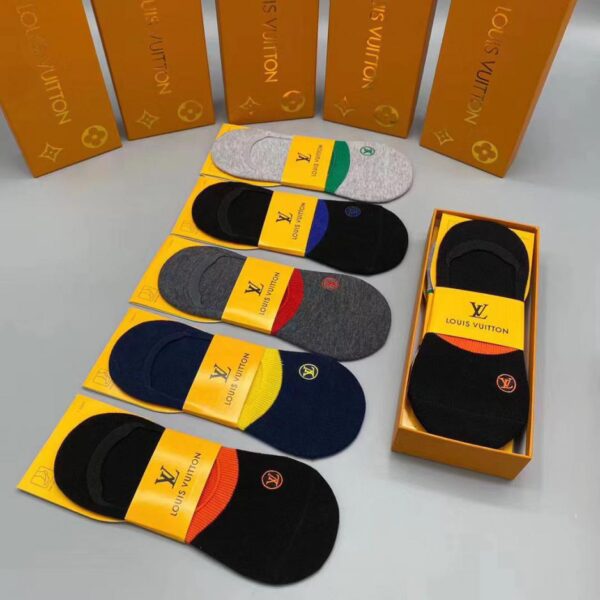 réplica,joyas,joyería,1:1,replica,fake,lujo,barato Nuevos calcetines invisibles LV, muy buena calidad, absorbentes del sudor, antibacterianos, transpirables y desodorantes, 5 pares en caja (6E85)