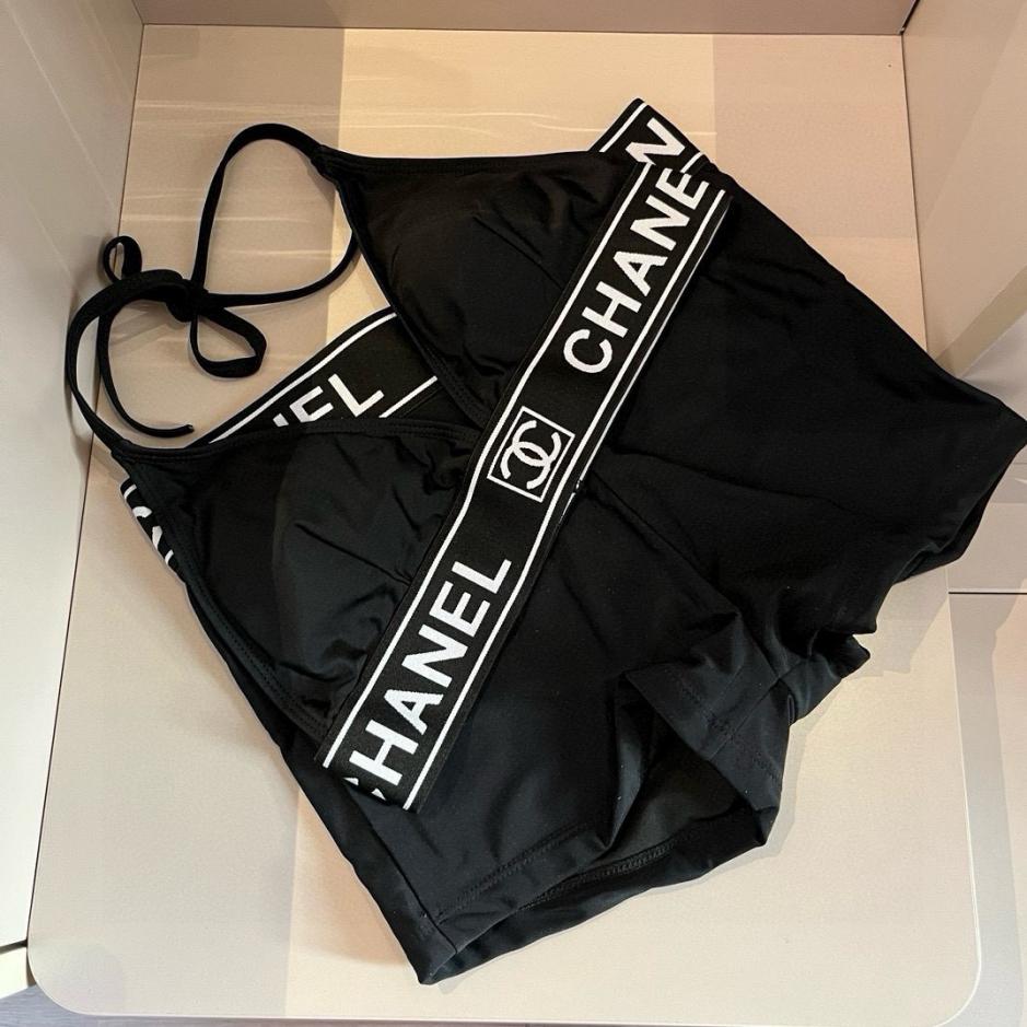 réplica,joyas,joyería,1:1,replica,fake,lujo,barato réplica,joyas,joyería,1:1,replica,fake,lujo,barato Nuovo costume da bagno bikini Chanel️