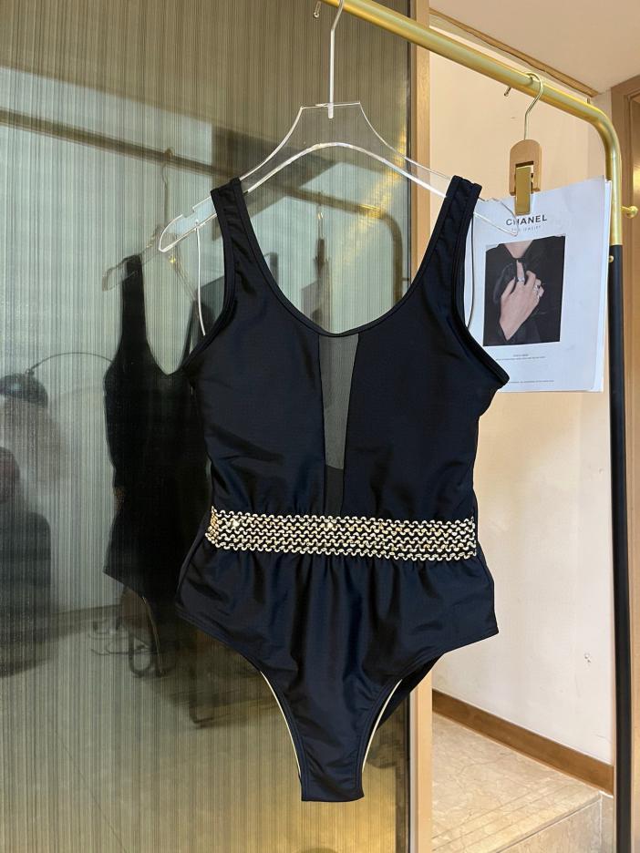 réplica,joyas,joyería,1:1,replica,fake,lujo,barato réplica,joyas,joyería,1:1,replica,fake,lujo,barato Il costume intero dell’ultima collezione spiaggia di Versace