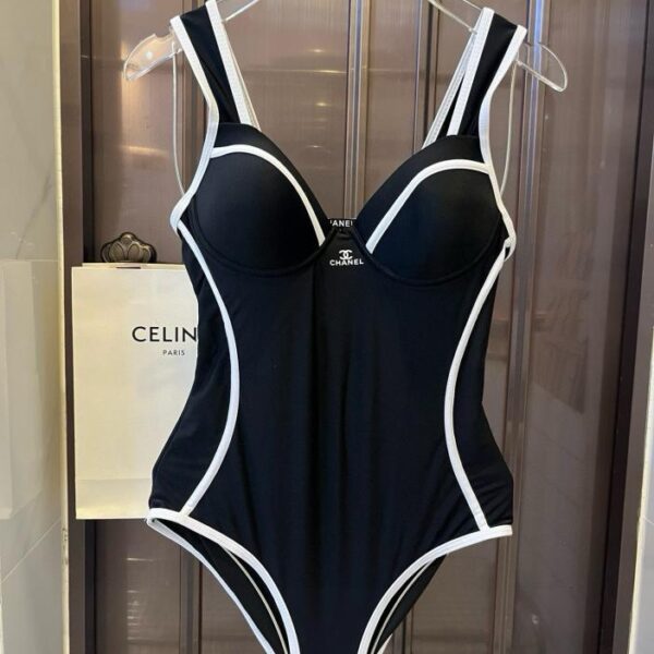 réplica,joyas,joyería,1:1,replica,fake,lujo,barato La nuova tuta sportiva da yoga fitness altamente elastica di Chanel
