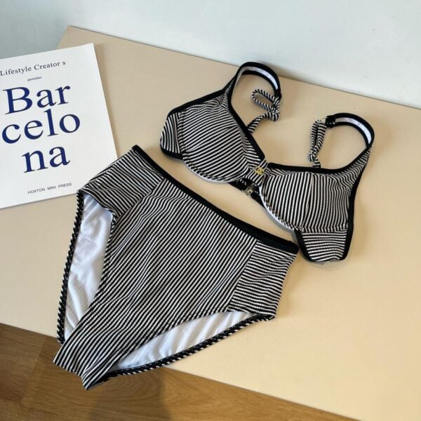 réplica,joyas,joyería,1:1,replica,fake,lujo,barato Chanel separa il bikini