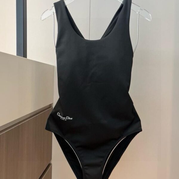 réplica,joyas,joyería,1:1,replica,fake,lujo,barato Costume intero Dior️