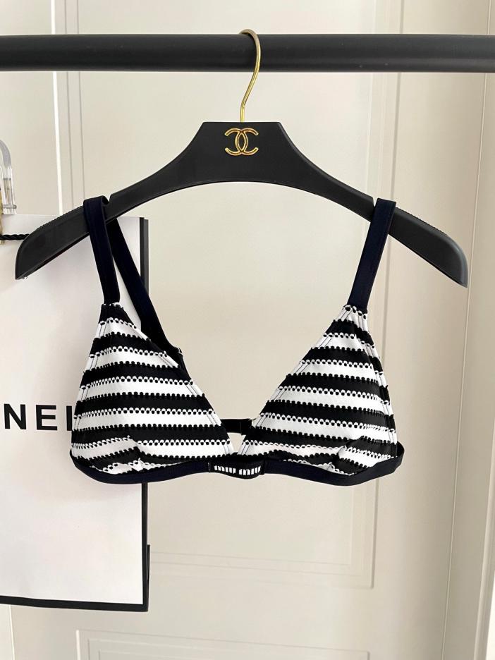 réplica,joyas,joyería,1:1,replica,fake,lujo,barato réplica,joyas,joyería,1:1,replica,fake,lujo,barato Miu Miu nuevo bikini