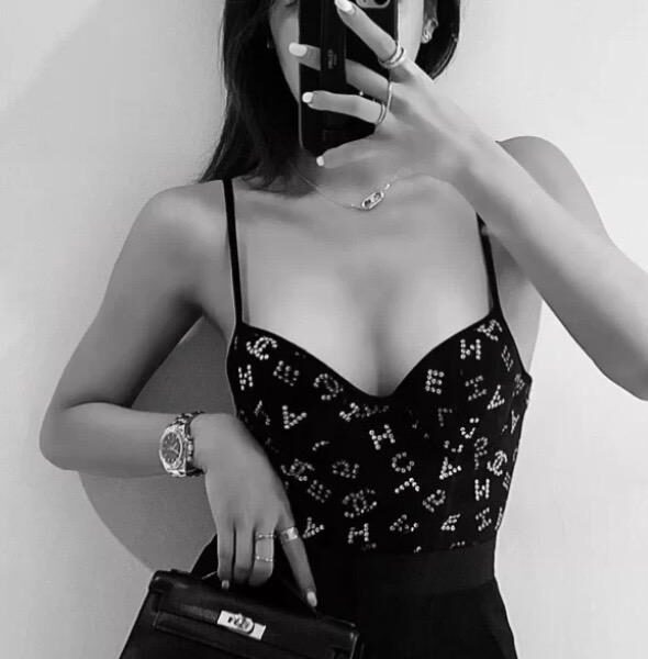 réplica,joyas,joyería,1:1,replica,fake,lujo,barato Trajes de baño estampados de Chanel adecuados para varias escenas.