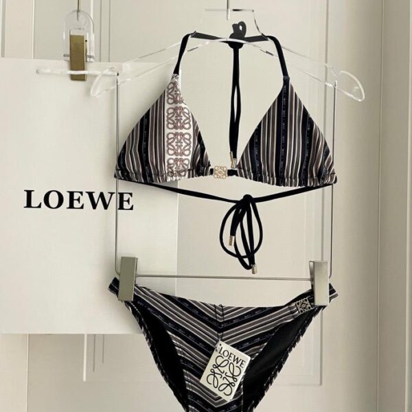 réplica,joyas,joyería,1:1,replica,fake,lujo,barato Los nuevos trajes de baño divididos de Loewe Counter son adecuados para diversos escenarios: playa, piscina, aguas termales, parque acuático, rafting.