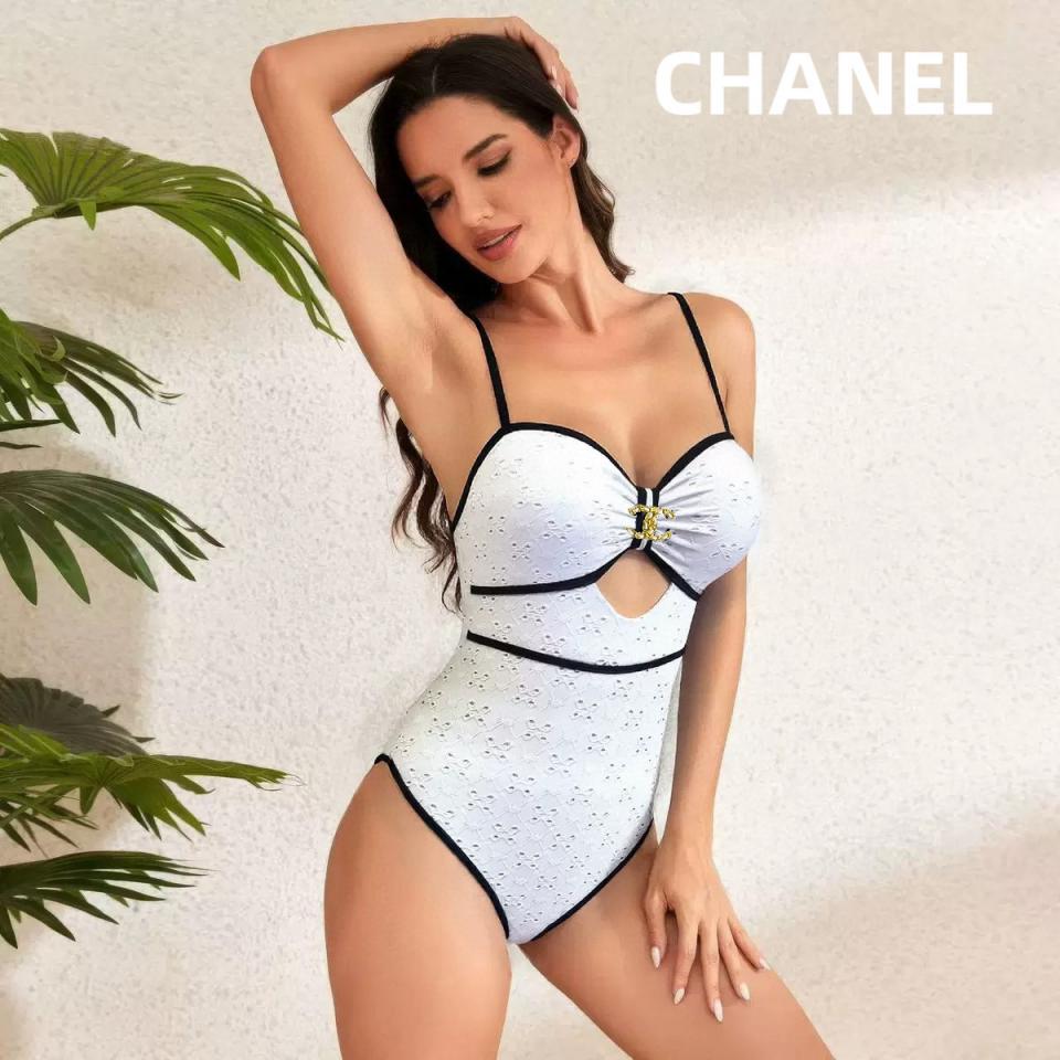 réplica,joyas,joyería,1:1,replica,fake,lujo,barato réplica,joyas,joyería,1:1,replica,fake,lujo,barato Chanel nuevo traje de baño hueco de una pieza.