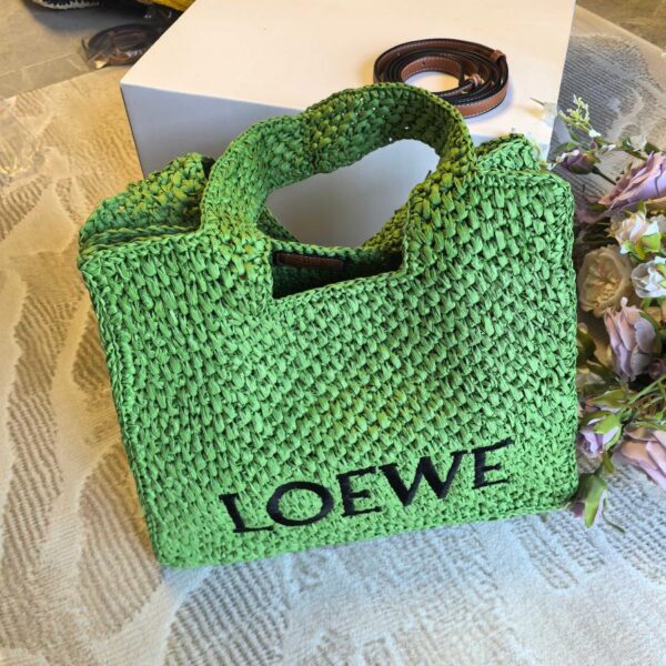 réplica,joyas,joyería,1:1,replica,fake,lujo,barato Bolso tote de paja Loewe