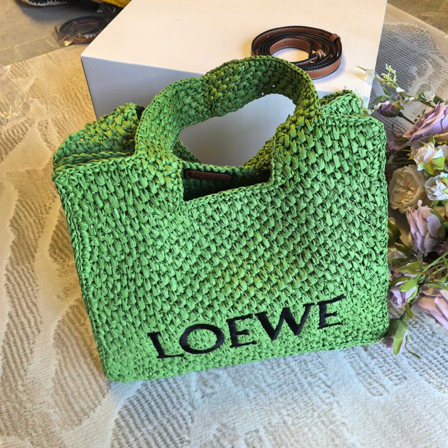 réplica,joyas,joyería,1:1,replica,fake,lujo,barato réplica,joyas,joyería,1:1,replica,fake,lujo,barato Bolso tote de paja Loewe