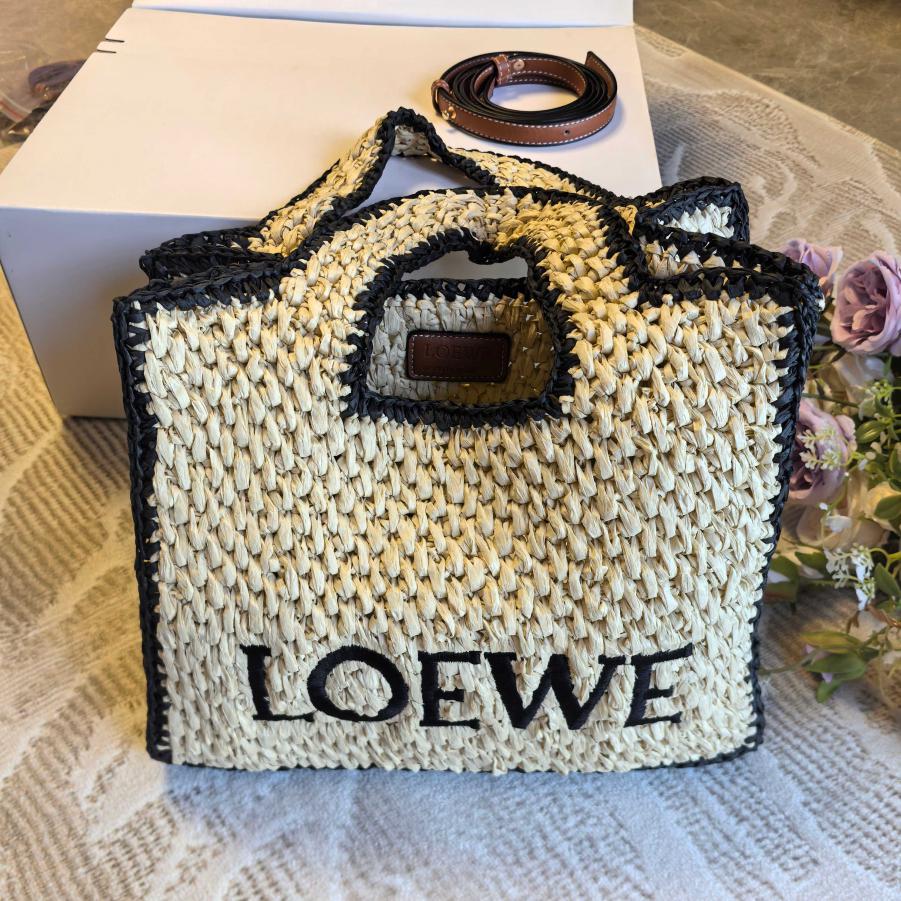 réplica,joyas,joyería,1:1,replica,fake,lujo,barato réplica,joyas,joyería,1:1,replica,fake,lujo,barato Bolso tote de paja Loewe