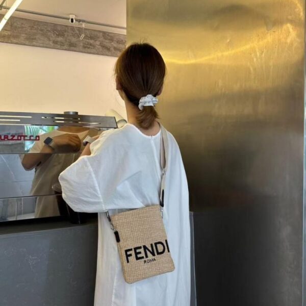 réplica,joyas,joyería,1:1,replica,fake,lujo,barato Fendi nuevo bolso de paja de rafia, bolso bandolera