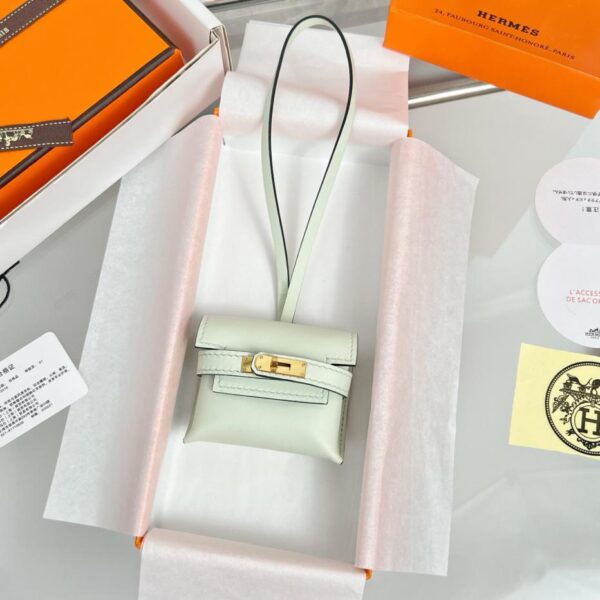 réplica,joyas,joyería,1:1,replica,fake,lujo,barato Colgante para bolso de auriculares HERMES Kelly, producto exquisito original, puramente hecho a mano con costuras