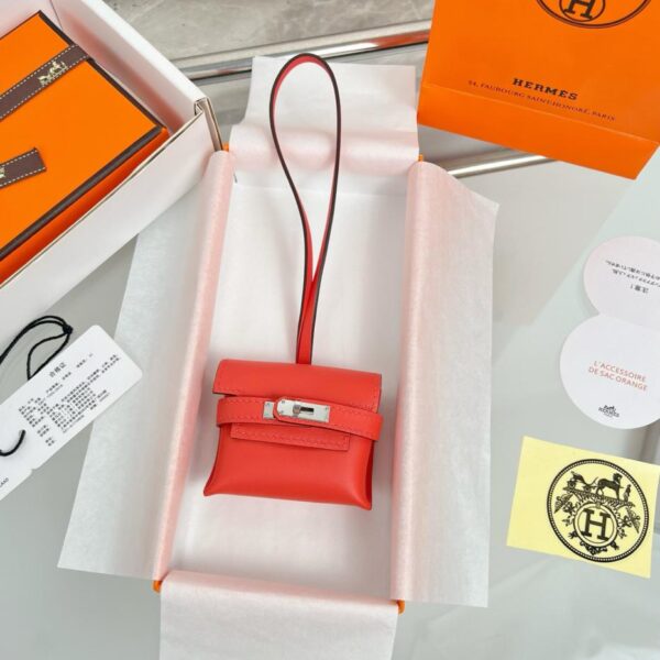 réplica,joyas,joyería,1:1,replica,fake,lujo,barato Colgante para bolso de auriculares HERMES Kelly, producto exquisito original, puramente hecho a mano con costuras