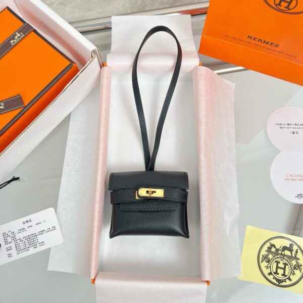 réplica,joyas,joyería,1:1,replica,fake,lujo,barato Colgante para bolso de auriculares HERMES Kelly, producto exquisito original, puramente hecho a mano con costuras