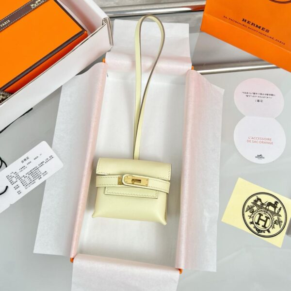 réplica,joyas,joyería,1:1,replica,fake,lujo,barato Colgante para bolso de auriculares HERMES Kelly, producto exquisito original, puramente hecho a mano con costuras