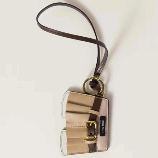 réplica,joyas,joyería,1:1,replica,fake,lujo,barato Colgante de cordón para falda de cuero MIUMIU