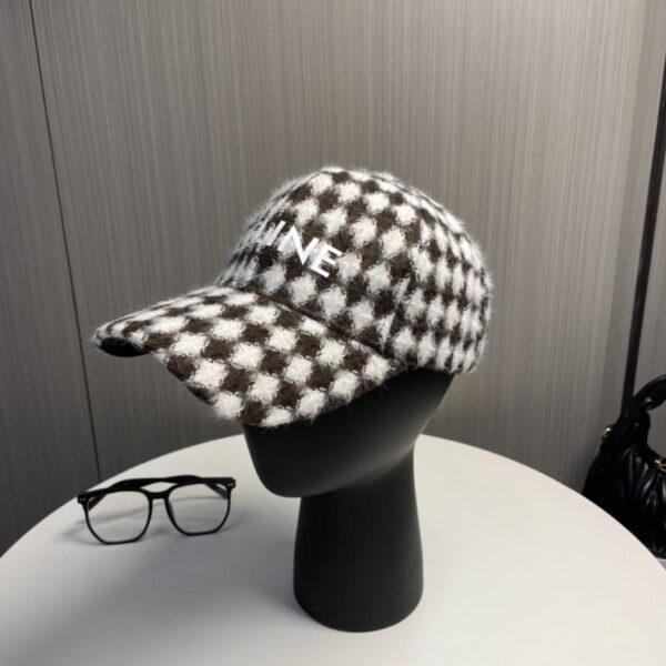 réplica,joyas,joyería,1:1,replica,fake,lujo,barato Gorra de béisbol FENDI serie presbicia, artículo clásico FF de segunda mano