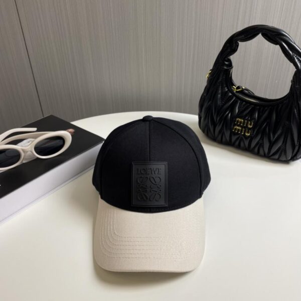 réplica,joyas,joyería,1:1,replica,fake,lujo,barato Nueva gorra de béisbol Loewe con logo clásico simple estilo pareja