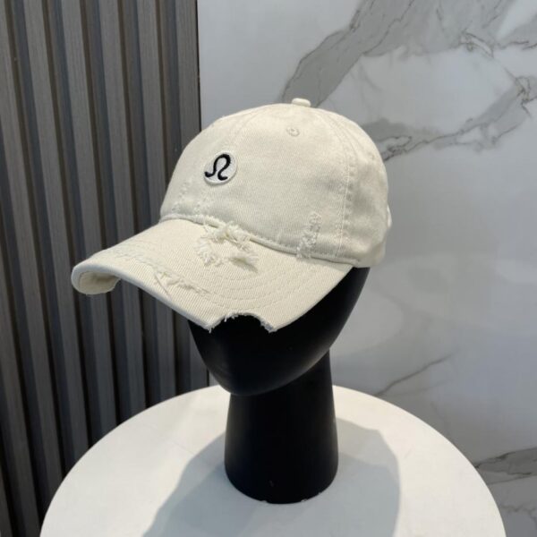 réplica,joyas,joyería,1:1,replica,fake,lujo,barato Nueva gorra de béisbol con diseño de agujeros pesados ​​LULU
