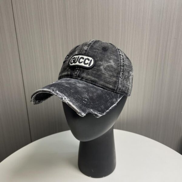 réplica,joyas,joyería,1:1,replica,fake,lujo,barato GUCCI primavera nueva gorra de béisbol simple y de alta gama.