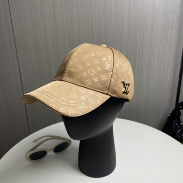 réplica,joyas,joyería,1:1,replica,fake,lujo,barato Gorra de béisbol Louis Vuitton La nueva gorra de béisbol LV de LouisVuitton está hecha con industria pesada, de alta gama y elegante, unisex.
