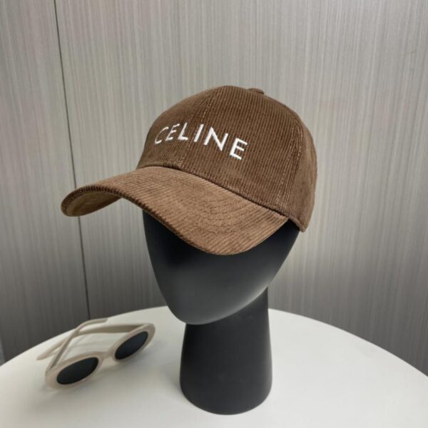 réplica,joyas,joyería,1:1,replica,fake,lujo,barato La nueva gorra de béisbol de pana sencilla de CELINE se enviará desde el mostrador al mismo tiempo.