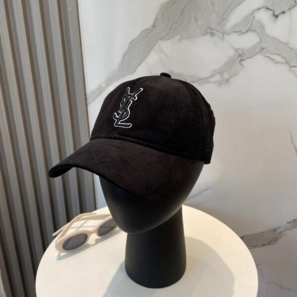 réplica,joyas,joyería,1:1,replica,fake,lujo,barato Gorra de béisbol de pana bordada con letras de Yves Saint Laurent, estilo coreano, mismo estilo para hombres y mujeres
