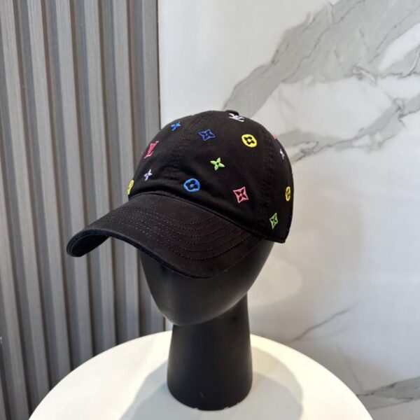 réplica,joyas,joyería,1:1,replica,fake,lujo,barato Gorra de béisbol con letras bordadas de envío de versión alta de Louis Vuitton