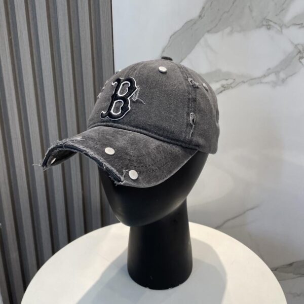 réplica,joyas,joyería,1:1,replica,fake,lujo,barato Nueva gorra de béisbol rediseñada de la MLB