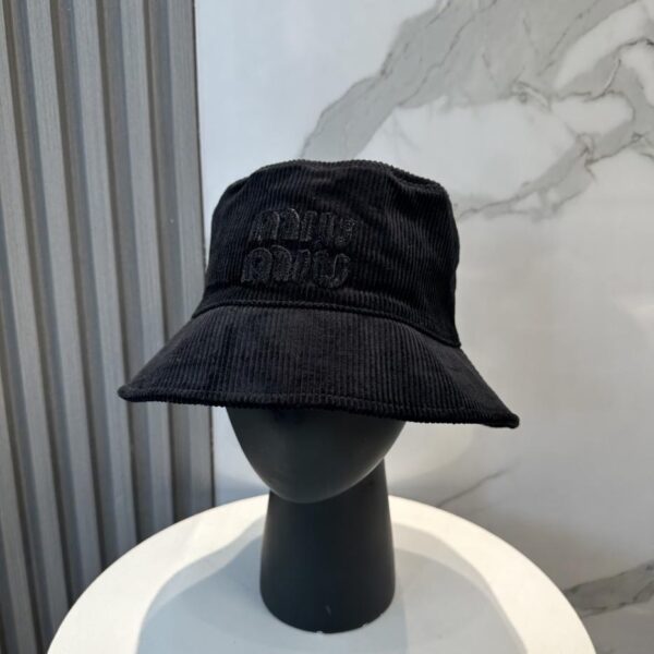 réplica,joyas,joyería,1:1,replica,fake,lujo,barato Miu Miu limitada nueva gorra de béisbol con sombrero de pana