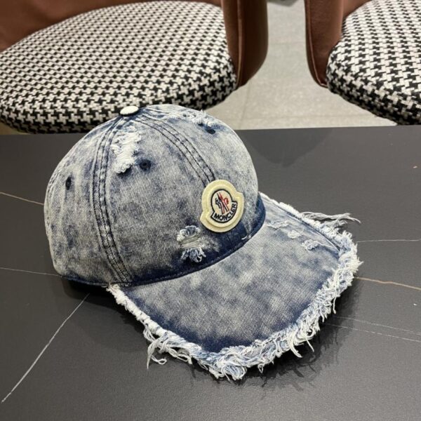 réplica,joyas,joyería,1:1,replica,fake,lujo,barato MONCLER nueva gorra de béisbol de mezclilla rasgada