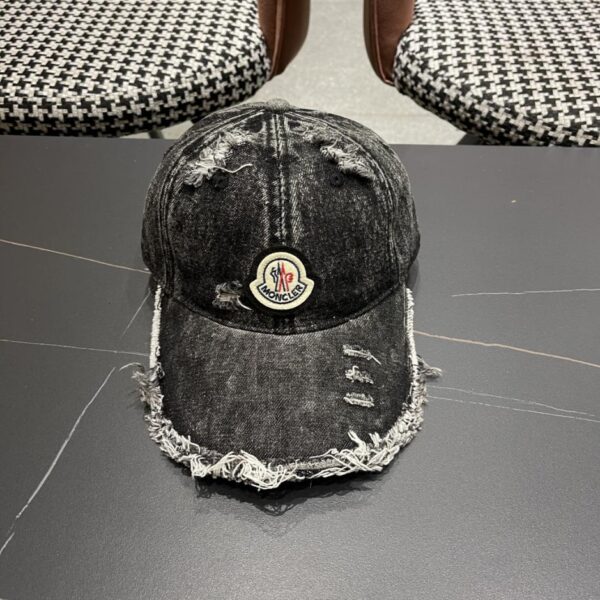 réplica,joyas,joyería,1:1,replica,fake,lujo,barato MONCLER nueva gorra de béisbol de mezclilla rasgada
